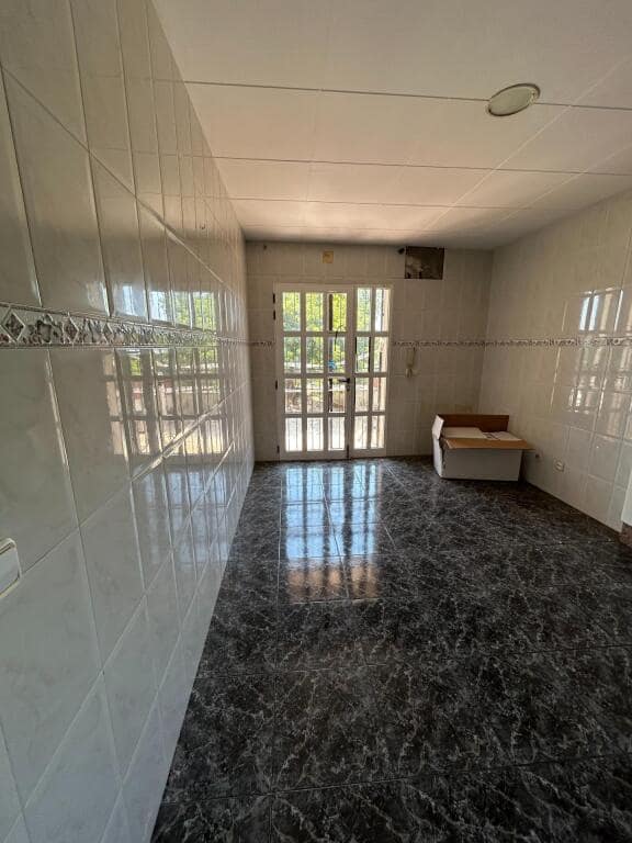 6 soveværelse Villa til salg i Alcanar med swimmingpool - € 415.500 (Ref: 9174448)