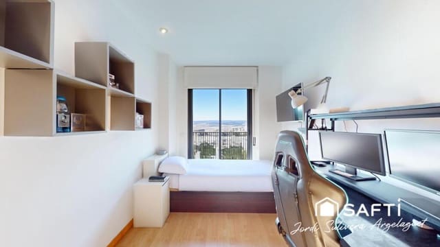 4 soverom Leilighet til salgs i Girona by med garasje - € 415 000 (Ref: 9174449)