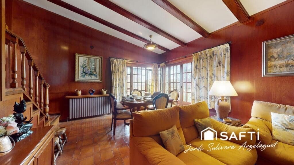 4 makuuhuone Huvila myytävänä paikassa Santa Cristina d'Aro mukana uima-altaan - 780 000 € (Ref: 9174450)