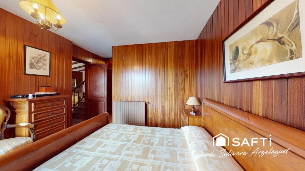 4 makuuhuone Huvila myytävänä paikassa Santa Cristina d'Aro mukana uima-altaan - 780 000 € (Ref: 9174450)