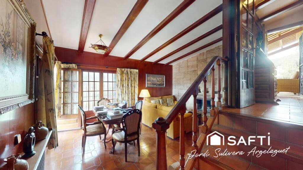 4 makuuhuone Huvila myytävänä paikassa Santa Cristina d'Aro mukana uima-altaan - 780 000 € (Ref: 9174450)