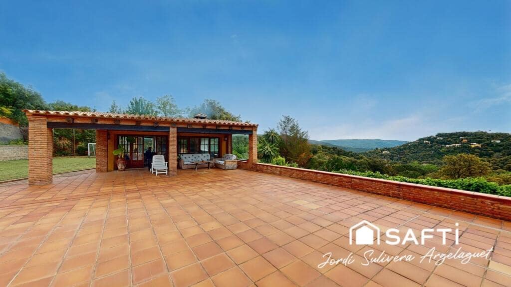 4 makuuhuone Huvila myytävänä paikassa Santa Cristina d'Aro mukana uima-altaan - 780 000 € (Ref: 9174450)