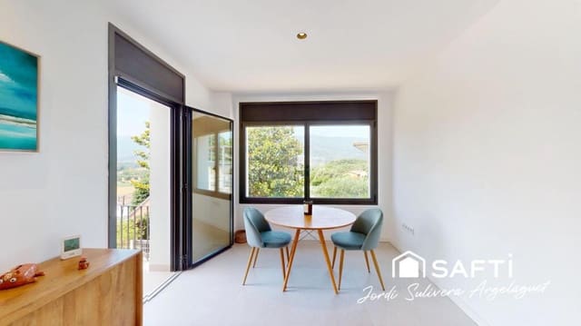 6 soverom Villa til salgs i Banyoles med garasje - € 895 000 (Ref: 9174452)