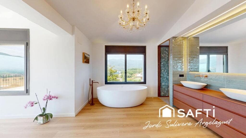 6 soveværelse Villa til salg i Banyoles med garage - € 895.000 (Ref: 9174452)