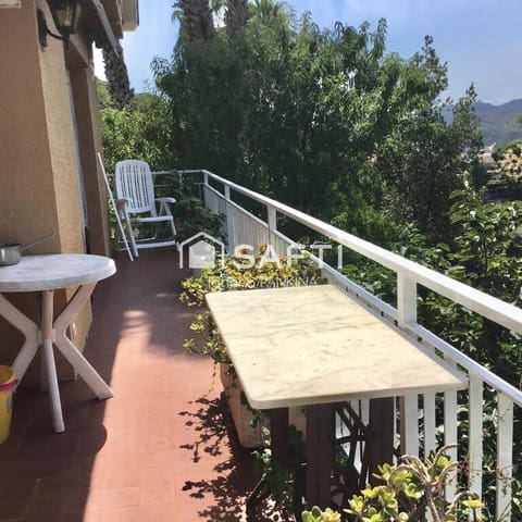 7 bedroom Terraced Villa for sale in Fenals, Lloret de Mar with pool - € 700,000 (Ref: 9174455)