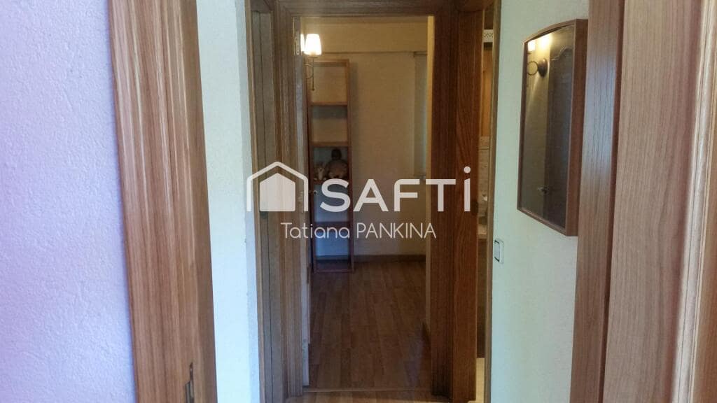 7 soveværelse Rækkehus til salg i Lloret de Mar med swimmingpool - € 700.000 (Ref: 9174455)