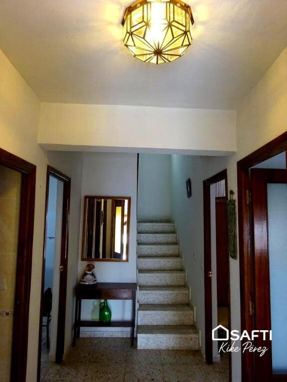 6 soverom Villa til salgs i Galera med garasje - € 70 000 (Ref: 9174457)