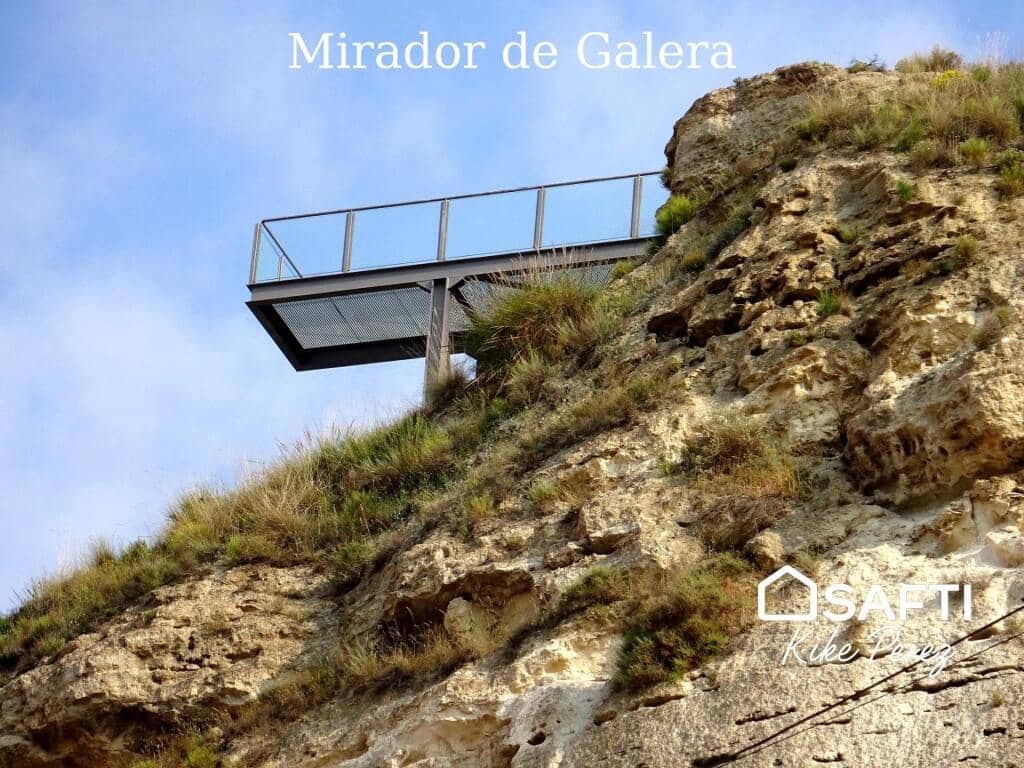 6 soverom Villa til salgs i Galera med garasje - € 70 000 (Ref: 9174457)