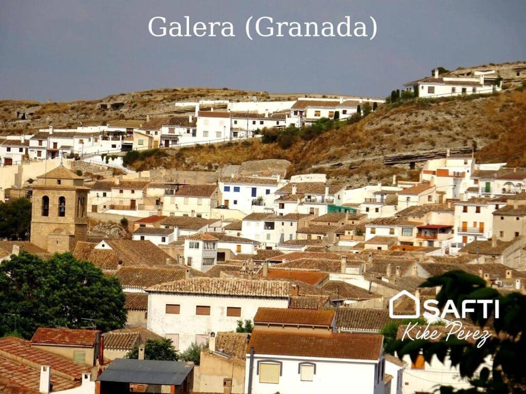 6 soverom Villa til salgs i Galera med garasje - € 70 000 (Ref: 9174457)