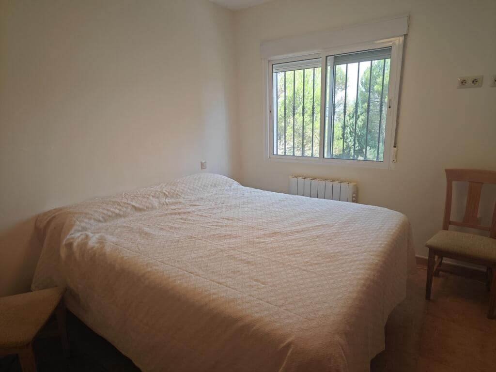 3 makuuhuone Rivitalo myytävänä paikassa Pareja mukana uima-altaan 
autotalli - 249 000 € (Ref: 9174459)