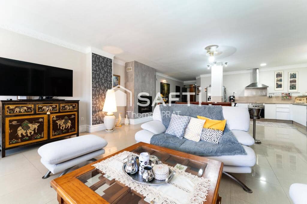 5 soveværelse Rækkehus til salg i Archidona med swimmingpool - € 249.000 (Ref: 9174461)