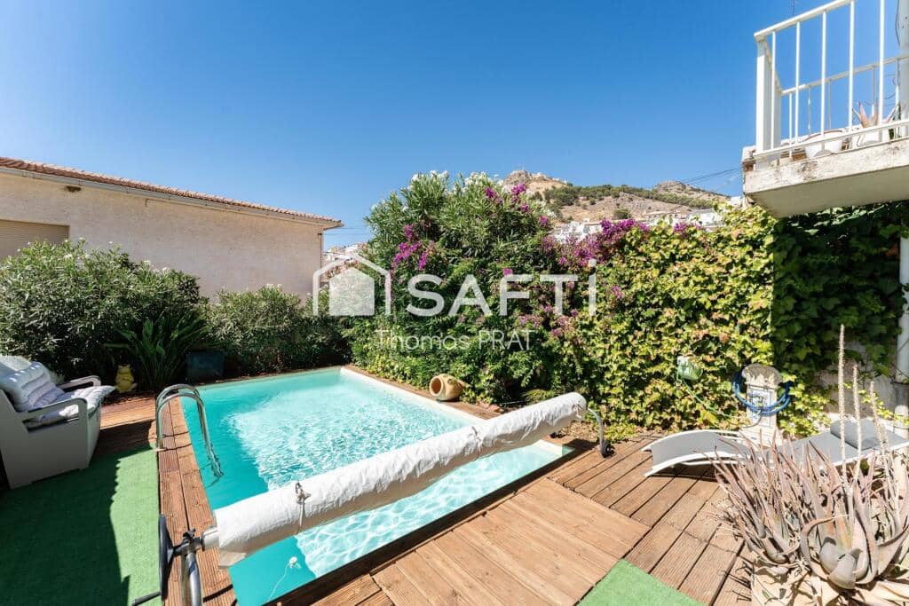 5 soveværelse Rækkehus til salg i Archidona med swimmingpool - € 249.000 (Ref: 9174461)