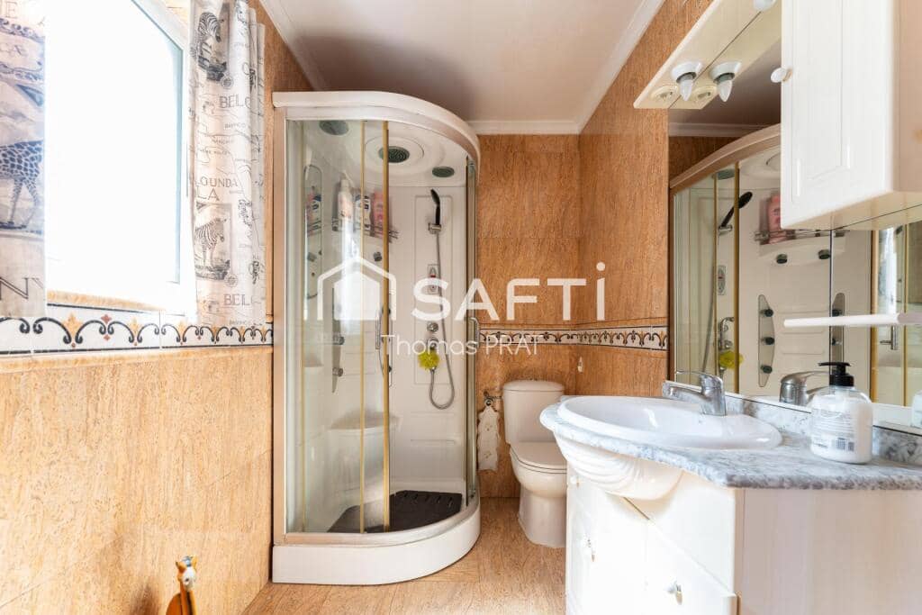 5 soveværelse Rækkehus til salg i Archidona med swimmingpool - € 249.000 (Ref: 9174461)