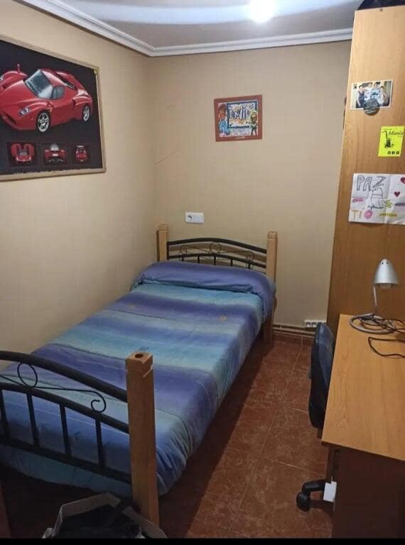 3 soveværelse Finca/Landehus til salg i Laguna de Negrillos - € 85.000 (Ref: 9174464)