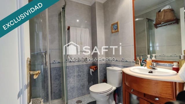 Adosado de 4 habitaciones en Villaquilambre en venta con garaje - 230.000 € (Ref: 9174466)