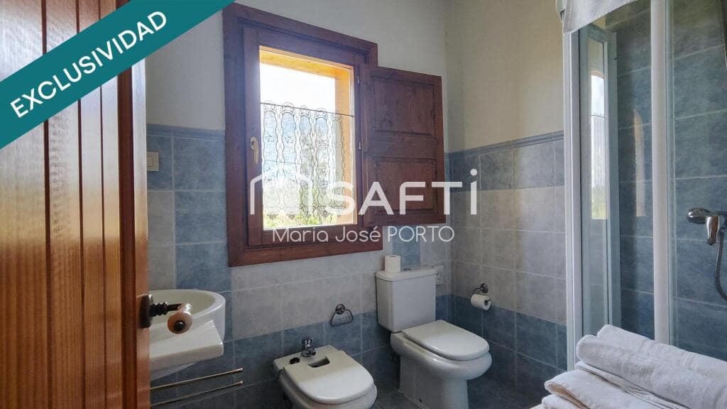 6 soveværelse Villa til salg i Santovenia de la Valdoncina med swimmingpool - € 550.000 (Ref: 9174467)