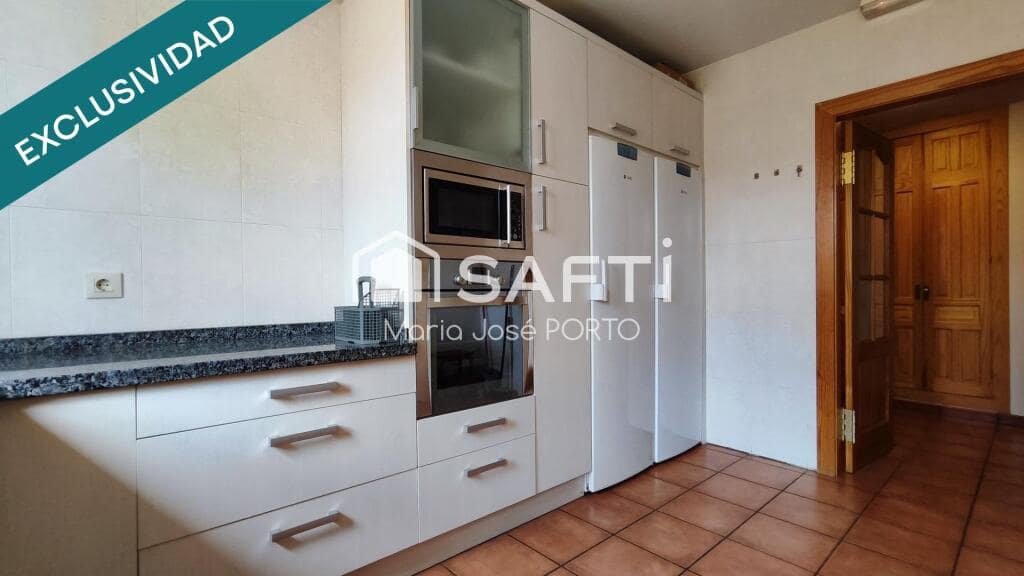 6 soveværelse Villa til salg i Santovenia de la Valdoncina med swimmingpool - € 550.000 (Ref: 9174467)