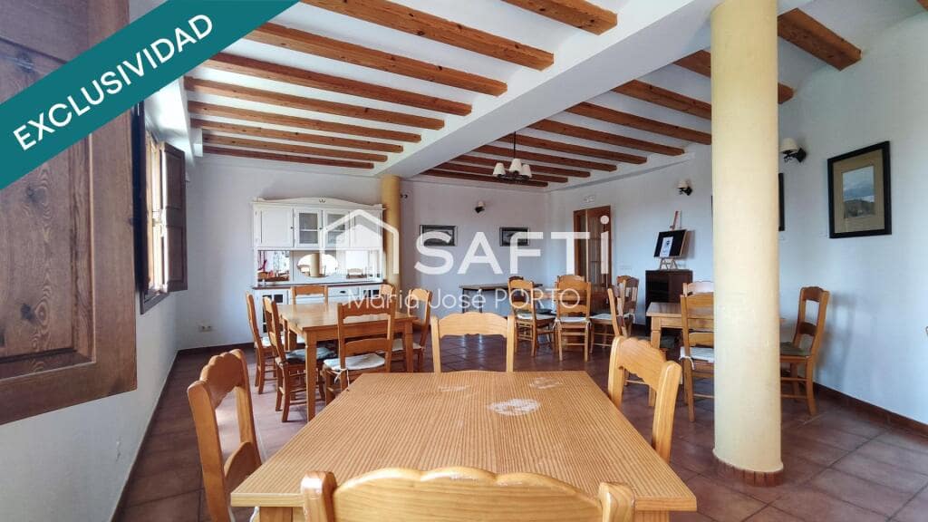 6 soveværelse Villa til salg i Santovenia de la Valdoncina med swimmingpool - € 550.000 (Ref: 9174467)