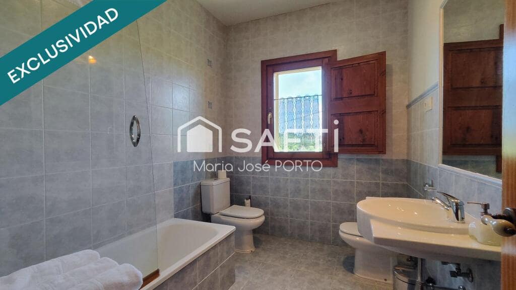 6 soveværelse Villa til salg i Santovenia de la Valdoncina med swimmingpool - € 550.000 (Ref: 9174467)