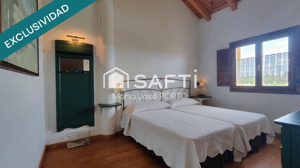 6 soveværelse Villa til salg i Santovenia de la Valdoncina med swimmingpool - € 550.000 (Ref: 9174467)