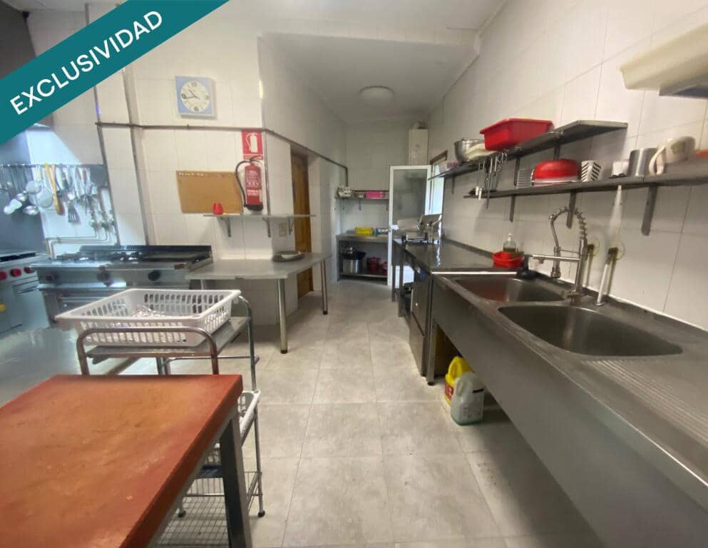 Bureau à vendre à Sober - 420 000 € (Ref: 9174472)