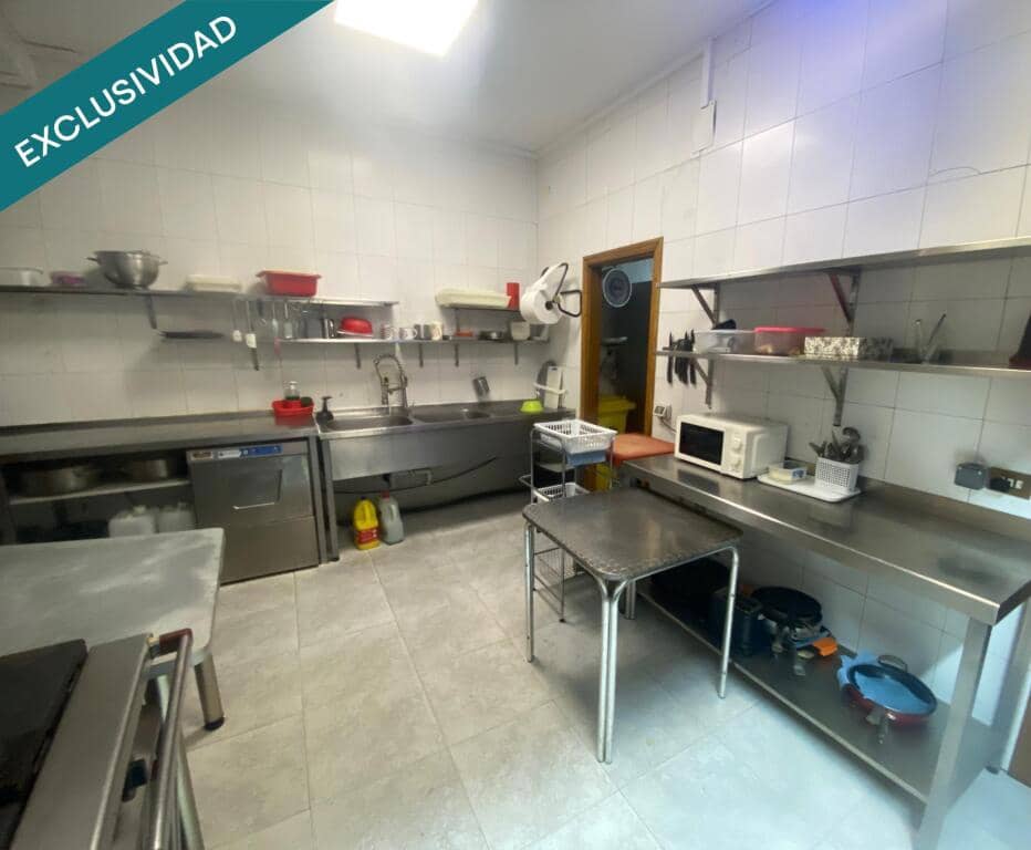 Bureau à vendre à Sober - 420 000 € (Ref: 9174472)