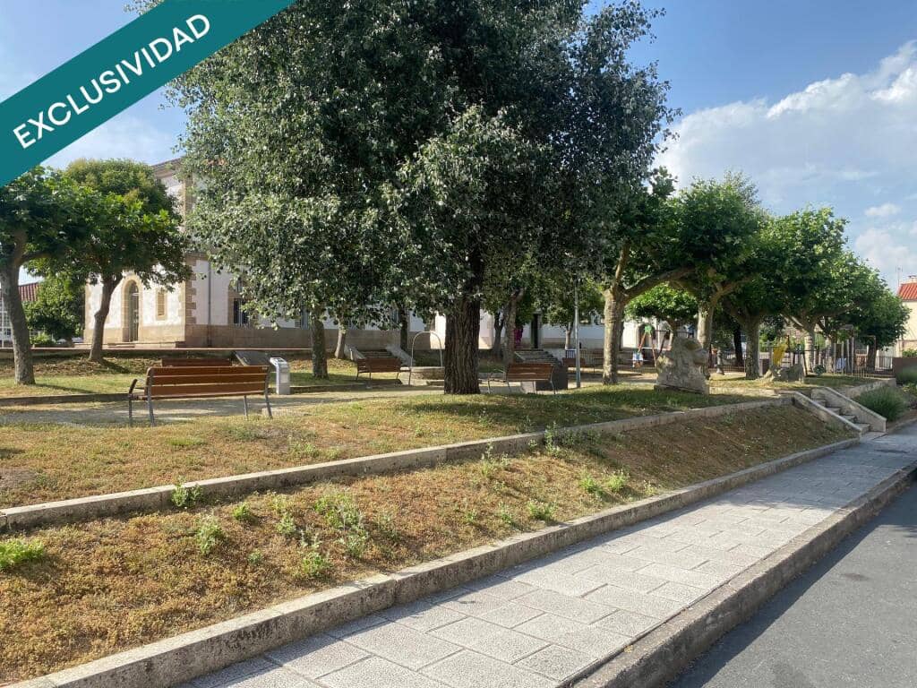 Bureau à vendre à Sober - 420 000 € (Ref: 9174472)