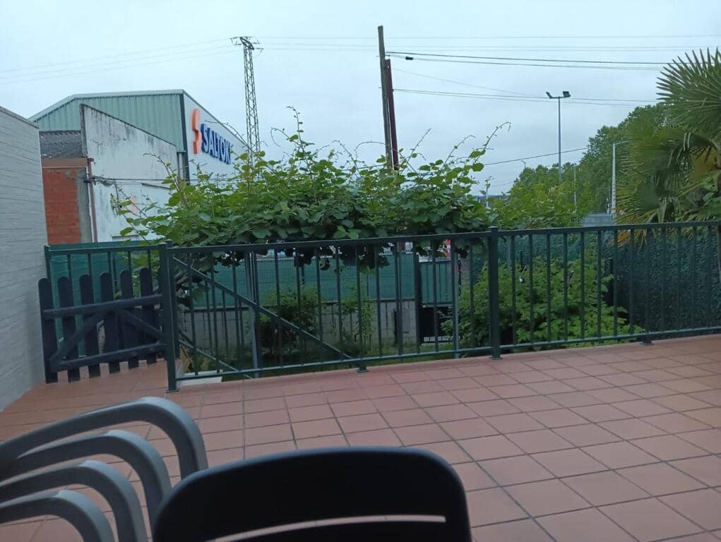 4 soveværelse Rækkehus til salg i Monforte de Lemos med garage - € 280.000 (Ref: 9174473)