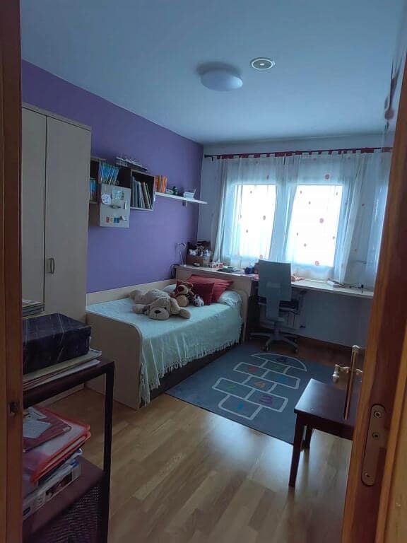 4 soveværelse Rækkehus til salg i Monforte de Lemos med garage - € 280.000 (Ref: 9174473)