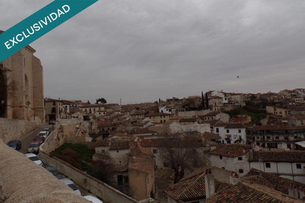 4 soveværelse Villa til salg i Chinchon - € 116.000 (Ref: 9174474)