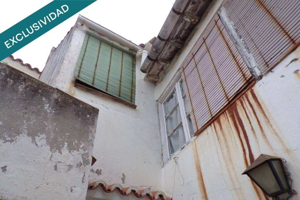 4 soveværelse Villa til salg i Chinchon - € 116.000 (Ref: 9174474)