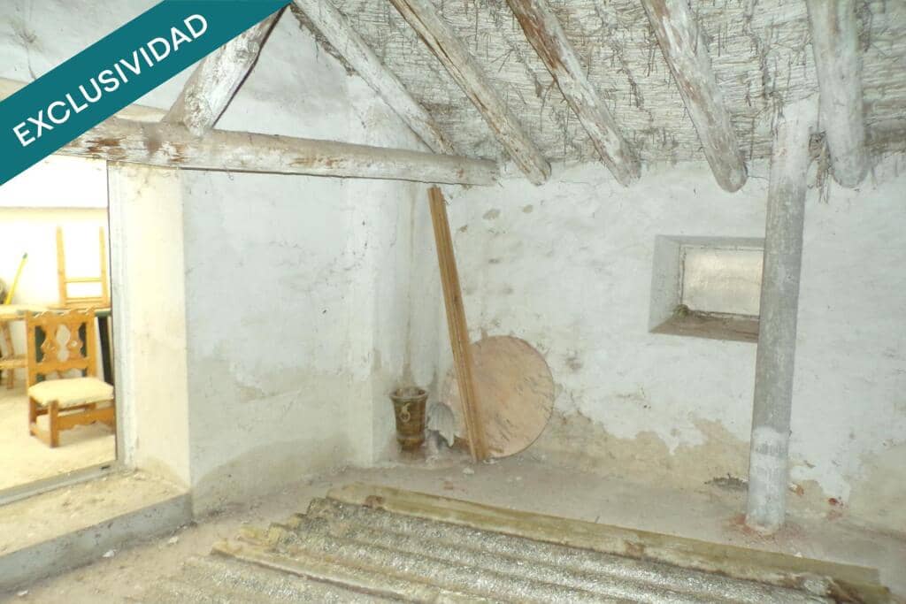 4 soveværelse Villa til salg i Chinchon - € 116.000 (Ref: 9174474)