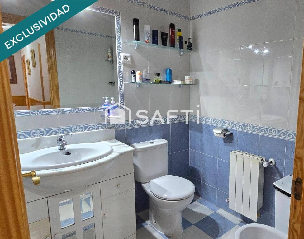 3 soverom Villa til salgs i San Martin de Valdeiglesias med svømmebasseng garasje - € 370 000 (Ref: 9174477)