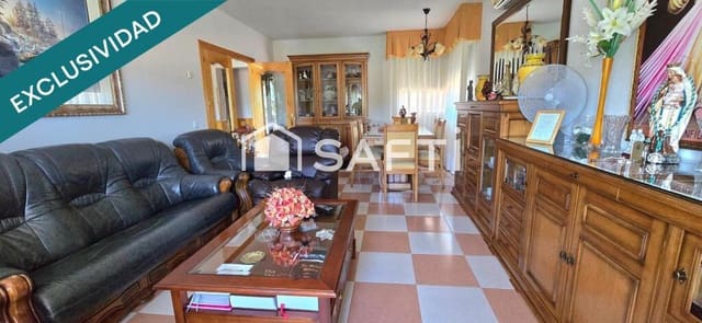 3 chambre Villa/Maison à vendre à San Martín de Valdeiglesias avec piscine garage - 370 000 € (Ref: 9174477)