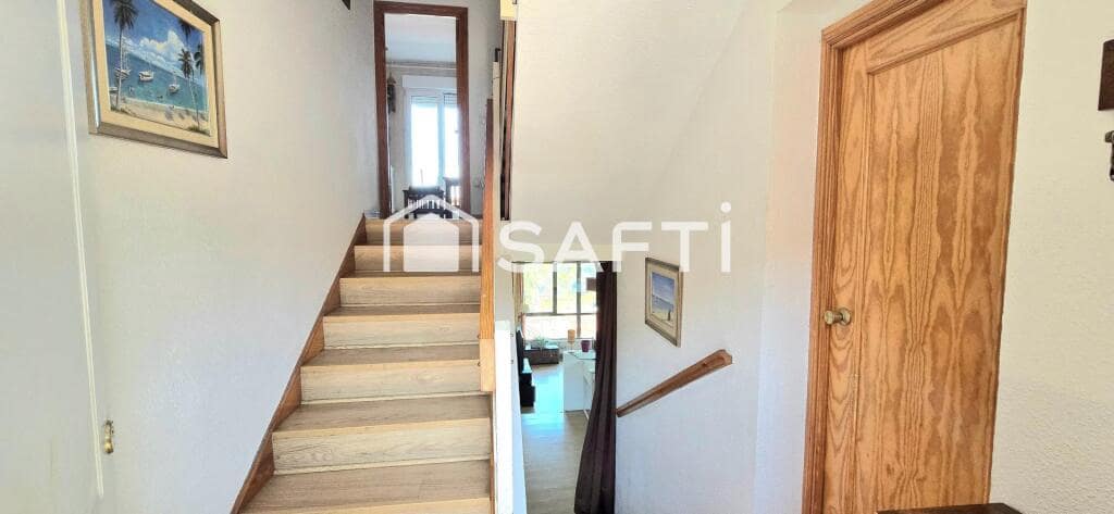 5 soveværelse Villa til salg i Collado Mediano med swimmingpool garage - € 495.000 (Ref: 9174479)