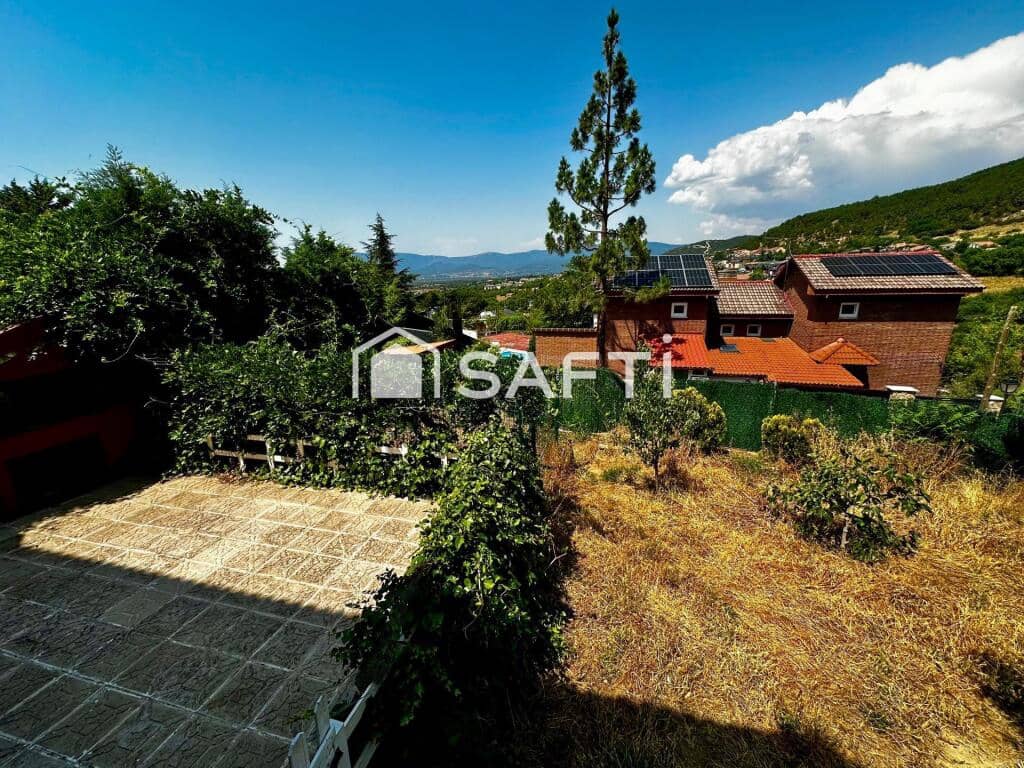 5 soveværelse Villa til salg i Collado Mediano med swimmingpool garage - € 495.000 (Ref: 9174479)