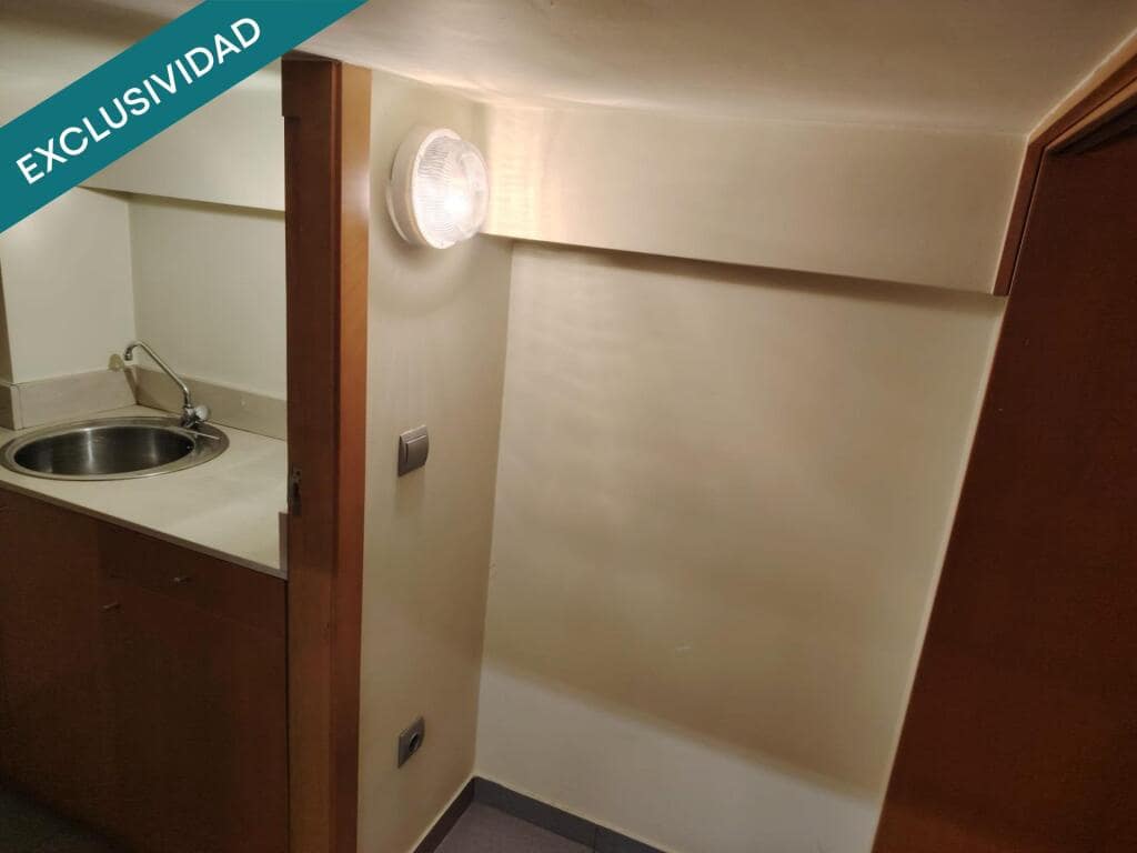 Kontor til salg i Vigo - € 415.000 (Ref: 9174485)