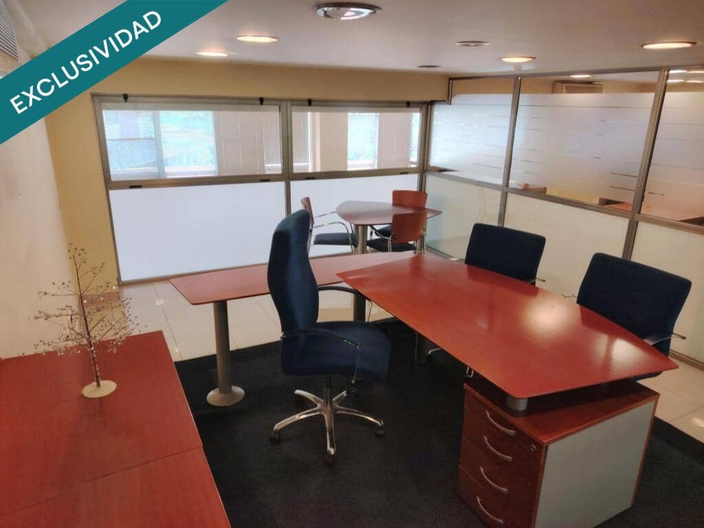 Kontor til salg i Vigo - € 415.000 (Ref: 9174485)