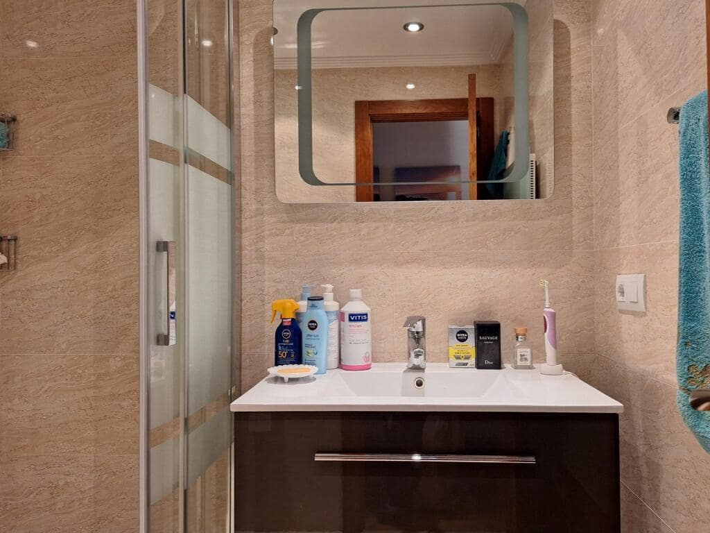 2 soveværelse Lejlighed til salg i Salamanca by med garage - € 315.000 (Ref: 9174487)