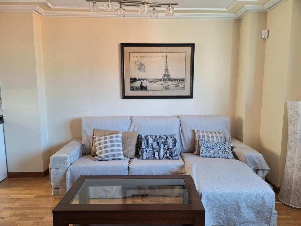 2 soveværelse Lejlighed til salg i Salamanca by med garage - € 315.000 (Ref: 9174487)