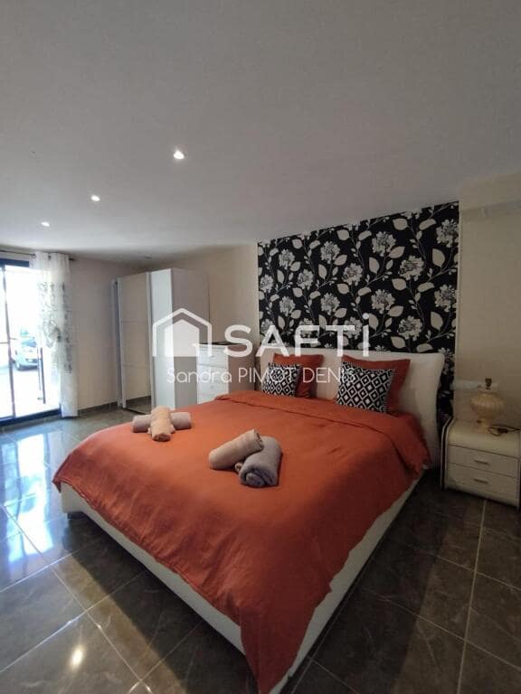 7 bedroom Finca/Country House for sale in Amposta with garage - € 525,000 (Ref: 9174493)