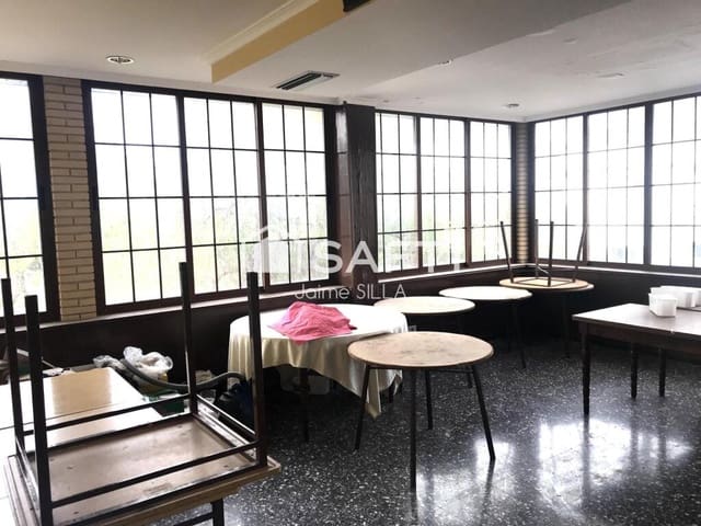 Office for sale in El Vedat de Torrente, Torrent - € 625,000 (Ref: 9174500)