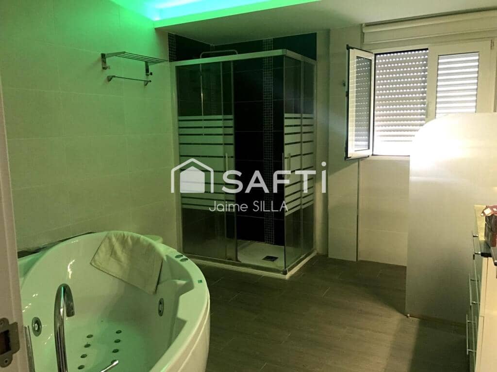 Büro zu verkaufen in Torrent - 625.000 € (Ref: 9174500)