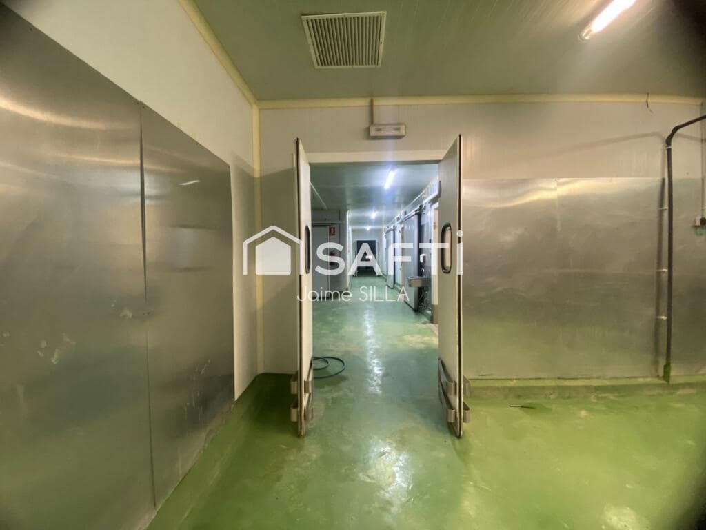 Commerciale in vendita in Algemesi - 600.000 € (Rif: 9174503)