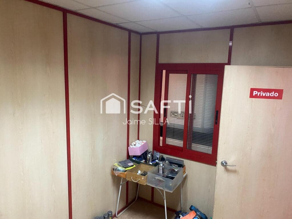 Komercyjne na sprzedaż w Riba-roja de Turia z garażem - 385 000 € (Ref: 9174505)