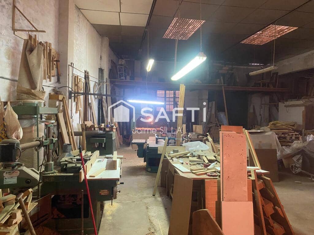 Komercyjne na sprzedaż w Torrent z garażem - 775 000 € (Ref: 9174507)