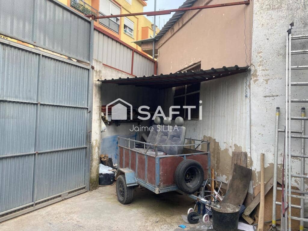 Komercyjne na sprzedaż w Torrent z garażem - 775 000 € (Ref: 9174507)