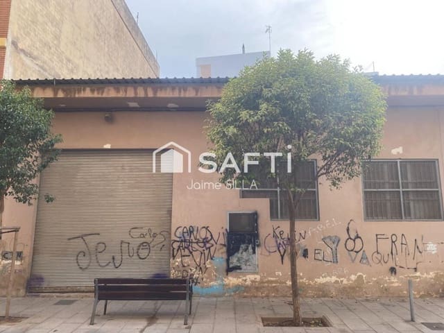 Commercial for sale in Torrent with garage - € 775,000 (Ref: 9174507)