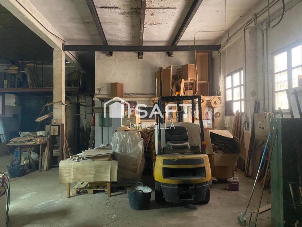 Komercyjne na sprzedaż w Torrent z garażem - 775 000 € (Ref: 9174507)