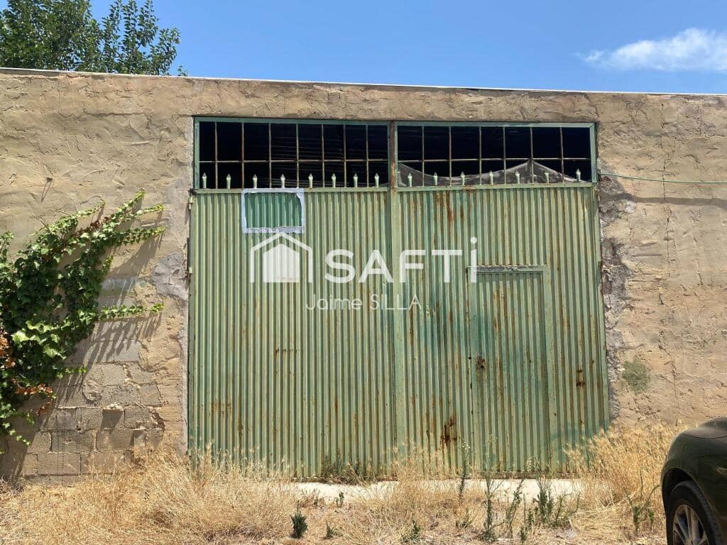 Ubebygd land til salgs i Valencia by - € 90 000 (Ref: 9174508)